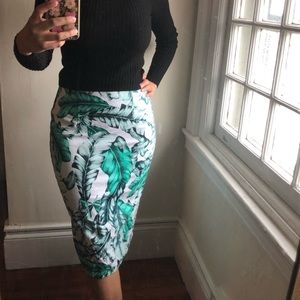 New York & Company Leaf Print Skirt